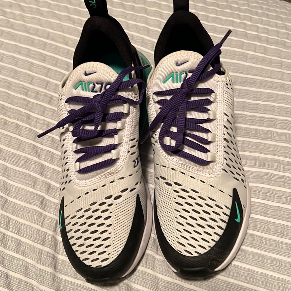 Women’s Nike Airmax 270 size 7.5